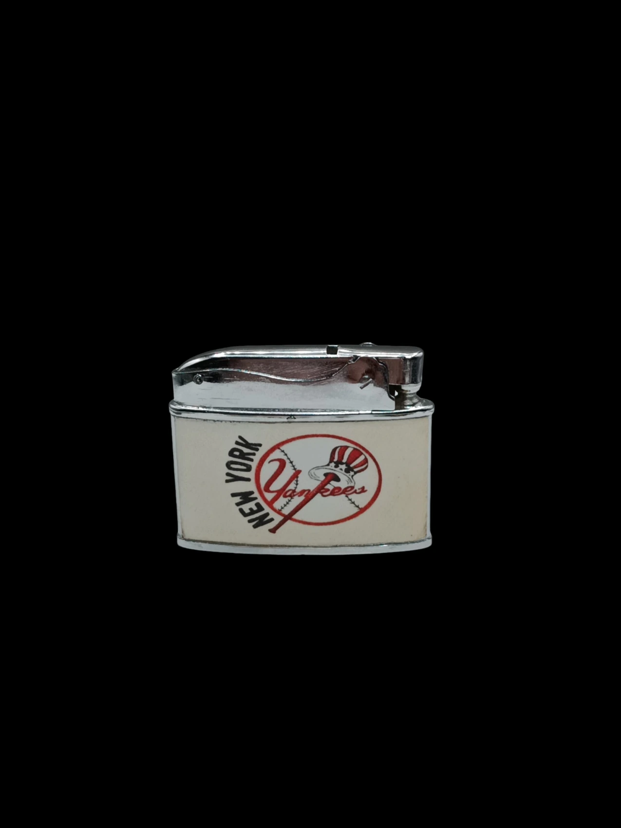 New York Yankees – New York Souvenir Lighter back archival photograph